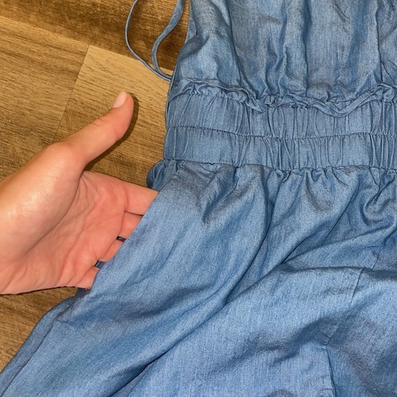 BEBE jumpsuit - Picture 5 of 6